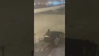 Air Arabia staff throwing luggage at Sharja Airport, no care if something breaks up 😡😳😡