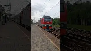 Электровоз ЭП2К-379 