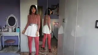 [Try-On] Diana in Merry Style coral stockings