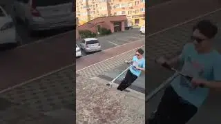 трюки на самокате 