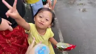 LOMBA MASUKAN AIR KEDALAM BOTOL|| PARA IBU-IBU SEMANGAT💪🏻 || KENESHA PRAMUDITA 