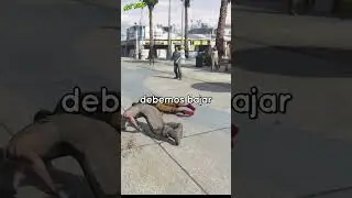 Cayendo encima de los NPC en GTA 5 😬