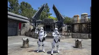 Amazing | Explore Stars Wars Galaxy's Edge