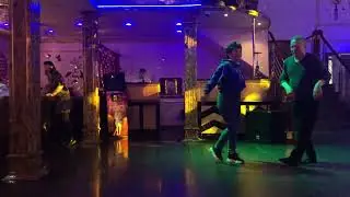 Зажигательный танец