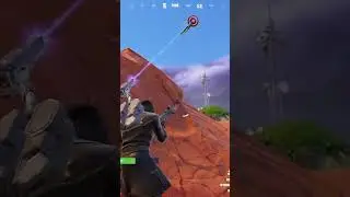 WHO ARE YOU THROWING THAT AT #clips #fortnite #gamer #gaming #fotniteclips #shorts