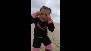 Учили строить песчаные замки 