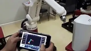 ทดสอบการใช้ Smart Phone ควบคุมโรบอทพ่นสี เคลื่อนที่ในแนว XYZ (smartphone controlled robot)