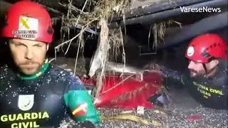 Alluvione Valencia, così i soccorritori cercano i dispersi