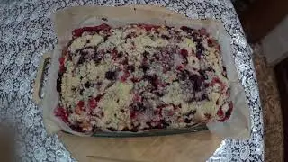 ПИРОГ ЯГОДНЫЙ СО ШТРЕЙЗЕЛЕМ , быстрый и очень вкусный.