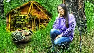 КОПАЛА В ЛЕСУ И НАШЛА  ЭТО...  Покинутый мир впечатляет, когда находишь старые вещи и монеты.