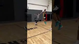 Lonnie Walker IV is TOO SMOOTH 
