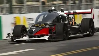 World’s first self driving car race ends in a crash  (Roborace series sparks up alongside Formula E)
