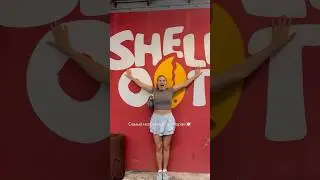 ВЫВАЛИЛИ НА СТОЛ весь заказ😅