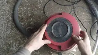 2. КАРО: Как приучить лошадь к пылесосу.))