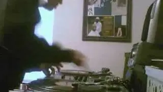 DJ Frantic- Here a scratch