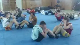 Качаем прес!  [Тренировочные сборы по боксу сават]