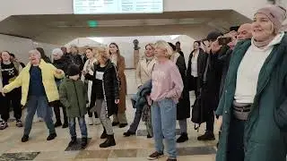 Земляне - Трава у дома - песню спели в 