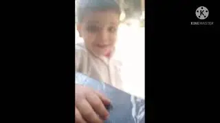 Cute Pathan بچہ doing homework at street side | must watch😍😍😍😍