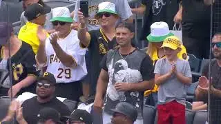 Yasmani Grandal Walkoff Homerun Vs Reds