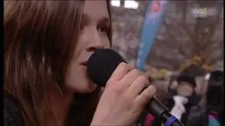 Amy Diamond - Viskar En Bön (Live Musikhjälpen 2008).avi