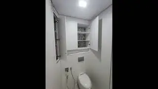 Шкаф над инсталляцией