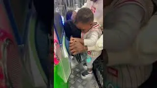 Toddler’s first time at Chuck E. Cheese 🍕💙🚀 #blackmomvlogs #momlife #chuckecheese
