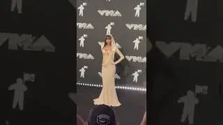 LISA IS HERE #BLACKPINK #vmas
