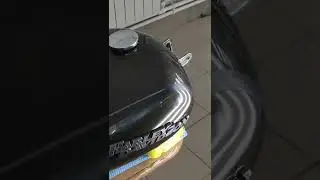 Ремонт вмятины без покраски на баке от мотоцикла Harley Davidson