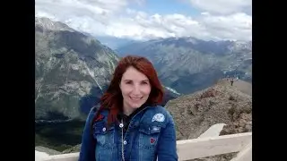 Авторская песня Свобода (Freedom).  Исполняют Павел Пикалов и Мария Павлова