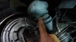 Citroen C5 rear hydraulic cylinder repair,