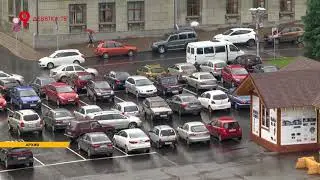 Почему экран на театралке такой дорогой