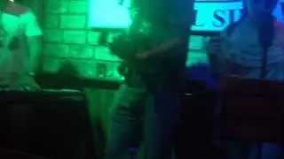 Robbie Williams - Supreme (cover)