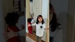 ANNE KARDEŞİM ALTINA SIÇTI ÇOK KOMİK 