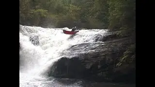 Paddling Overflow Creek in Open Canoe, C1 & kayaks - Raw Video 2002