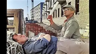 Правильно! И мух отгоняй... (Нейросеть)