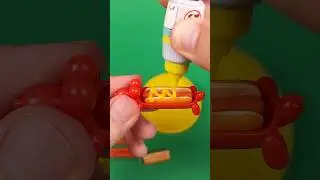 The Mini Verse Cafe Series 2 Hot Dog is Not That Great! 