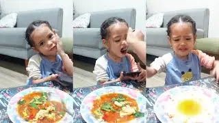 RINJANI SI BOCIL YANG DOYAN MAKAN SEBLAK PEDAS BIKINAN IBU SAMPAI NGAMUK KARENA MINTA NAMBAH