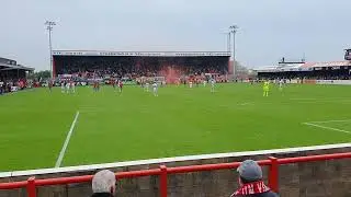 Wrexham fans in full cry at Dagenham, despite a 3-0 defeat 👍⚽️