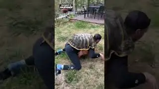 Какой же ебл..😂😂😂 