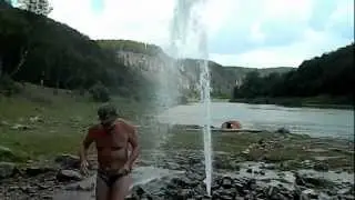 Артезианский родник на р. Ай.