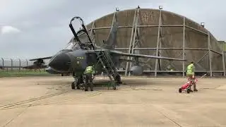 RAF Tornado GR4 ZG752 start up and taxi RAF MARHAM enthusiasts event March 2018 RB199 312T