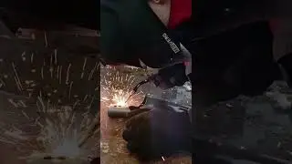 Сварочный полуавтомат DEKO 200А