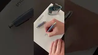 This Glacier of Montblanc is pure joy to write with 😍