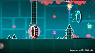 Geometry Dash xStep V2 by lllNeptunelll 100% complete(Demon)