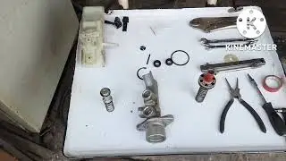 Авенсис Т25 ,переборка ГТЦ, прокачка тормозов в одного.