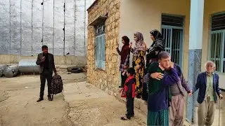 Going to work by a nomadic man and the family's distress from the father's absence