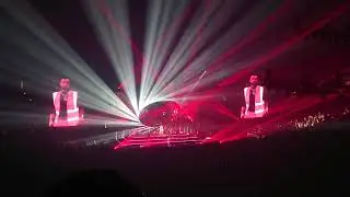 Maluma Coliseo