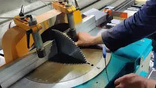 Настройка пилы с нижней подачей Yilmaz ACK420S