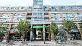 1171 - TH 209 Queen Street West, Toronto