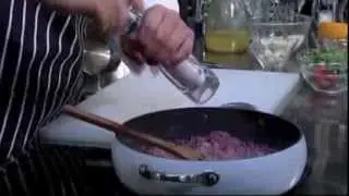 Ризотто с лососем,маскарпоне,свеклой и клубникой
